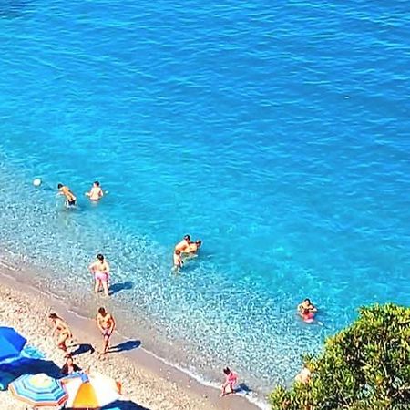Apartmán Sweet Sea View Savona Exteriér fotografie